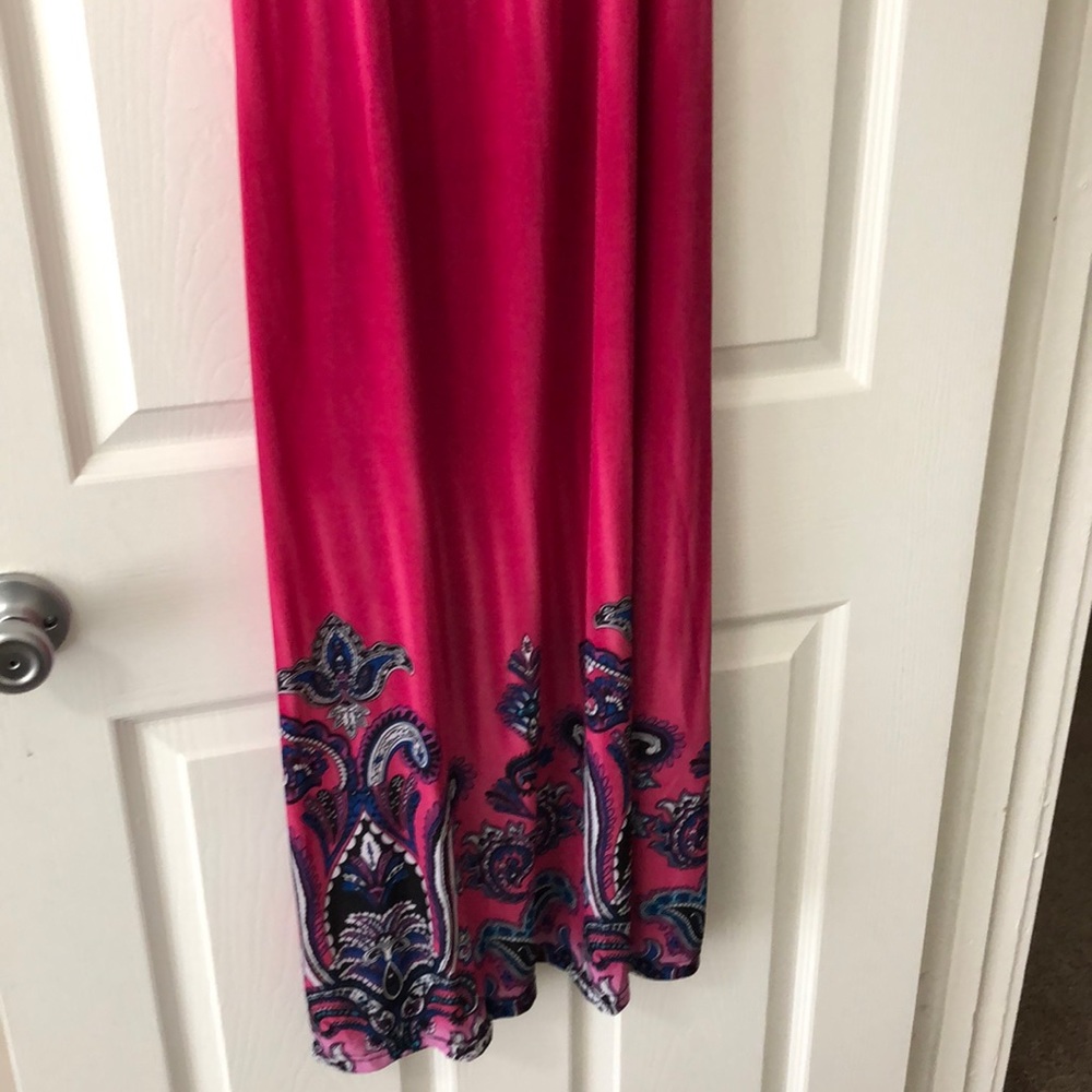Dress - Picture 7 of 8